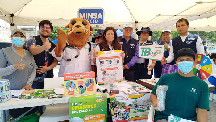 Exitosa campaña de salud respiratoria en Villa El Salvador con motivo del Día Mundial de la Lucha contra la Tuberculosis