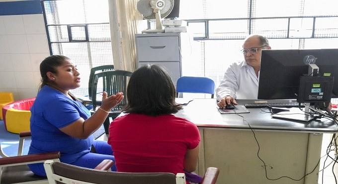 Cerca del 60 % de adolescentes atendidos en psiquiatría del Hospital Almenara de EsSalud han consumido drogas