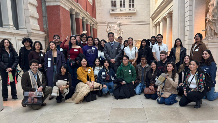 Universitarios peruanos visitaron el Museo Metropolitano de Arte de Nueva York