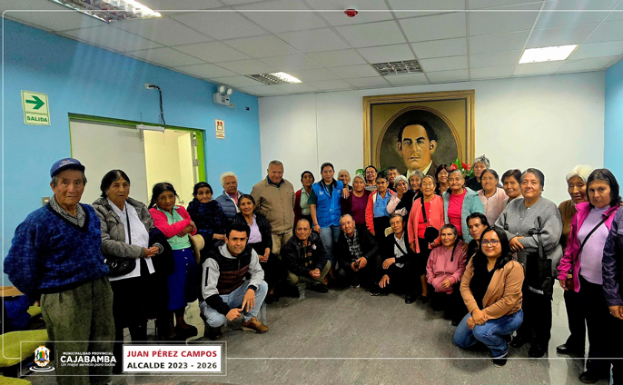 Nuestros adultos mayores siguen disfrutando de espacios de aprendizaje, recreación y socialización