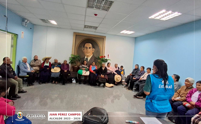 Nuestros adultos mayores siguen disfrutando de espacios de aprendizaje, recreación y socialización