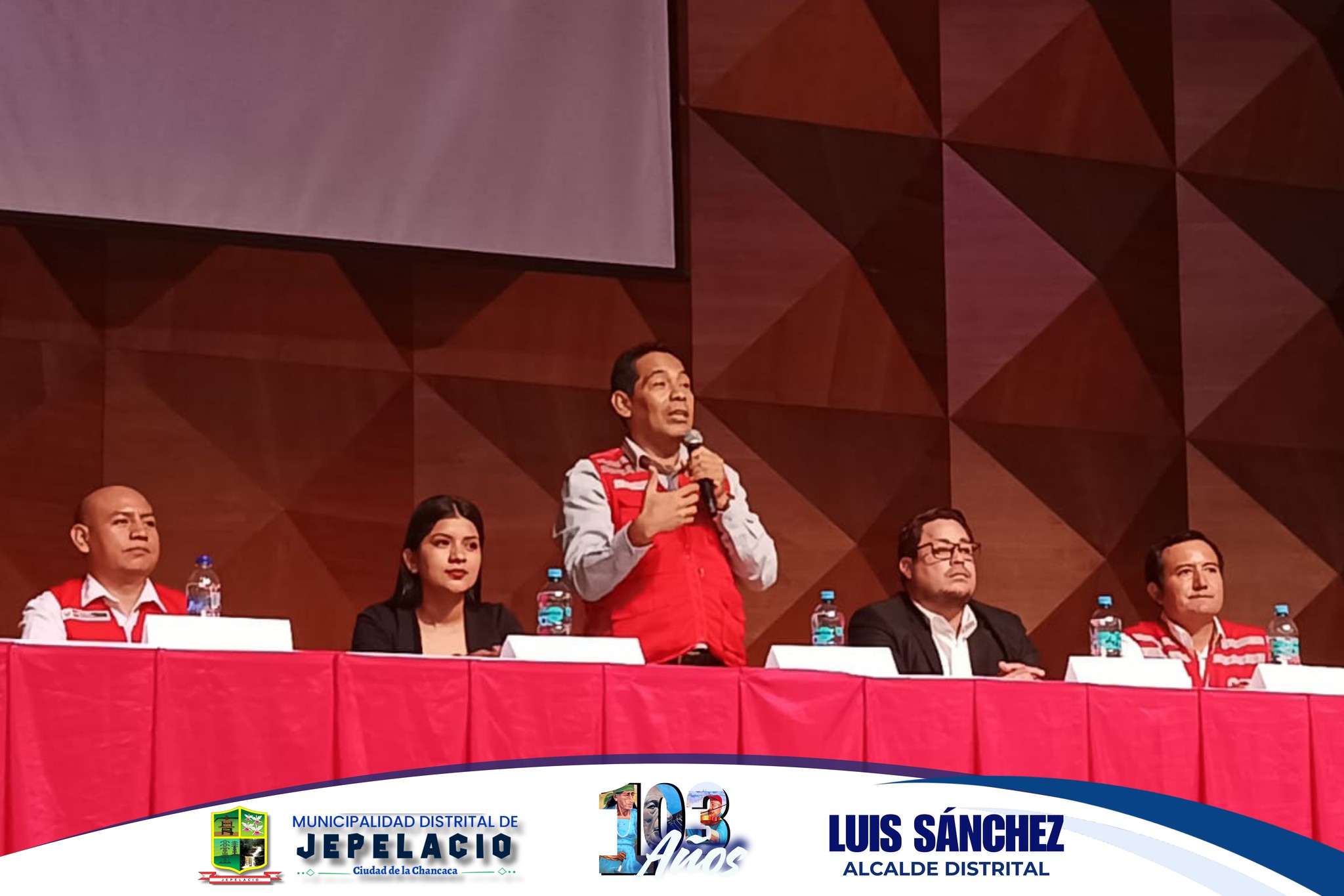 Ceremonia de graduaci贸n de cuidadores de usuarios del Programa Nacional CONTIGO