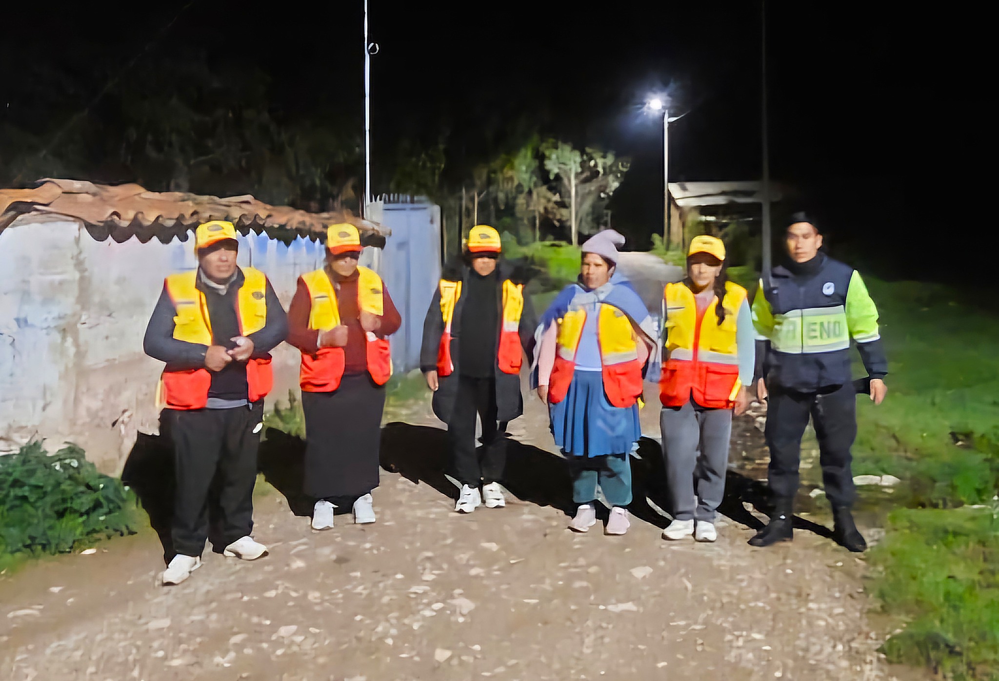 Nota de prensa sobre el trabajo conjunto de la Policía, serenos y juntas vecinales para reforzar la seguridad en Wecca.