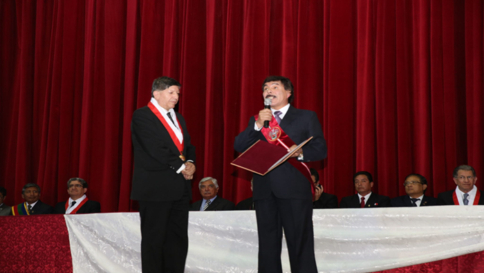 Municipalidad de Arequipa distingue a magistrados del TC