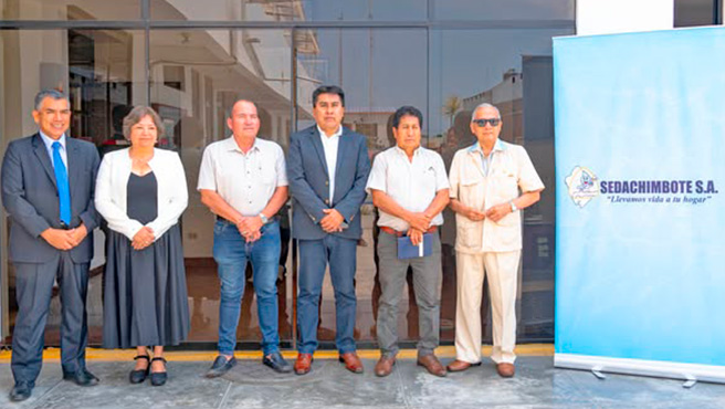 Alcalde provincial asume compromiso por la mejora de la calidad del servicio de agua potable en Huarmey y culebras