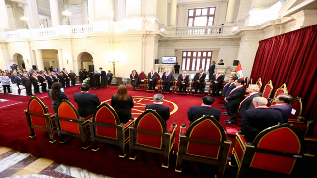 Magistrados del Tribunal Constitucional asistieron a la ceremonia por el Día del Juez en Palacio de Justicia
