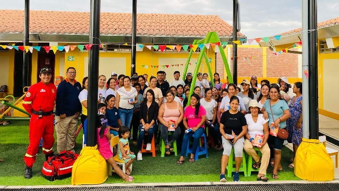 Capacitan a sociedad civil
