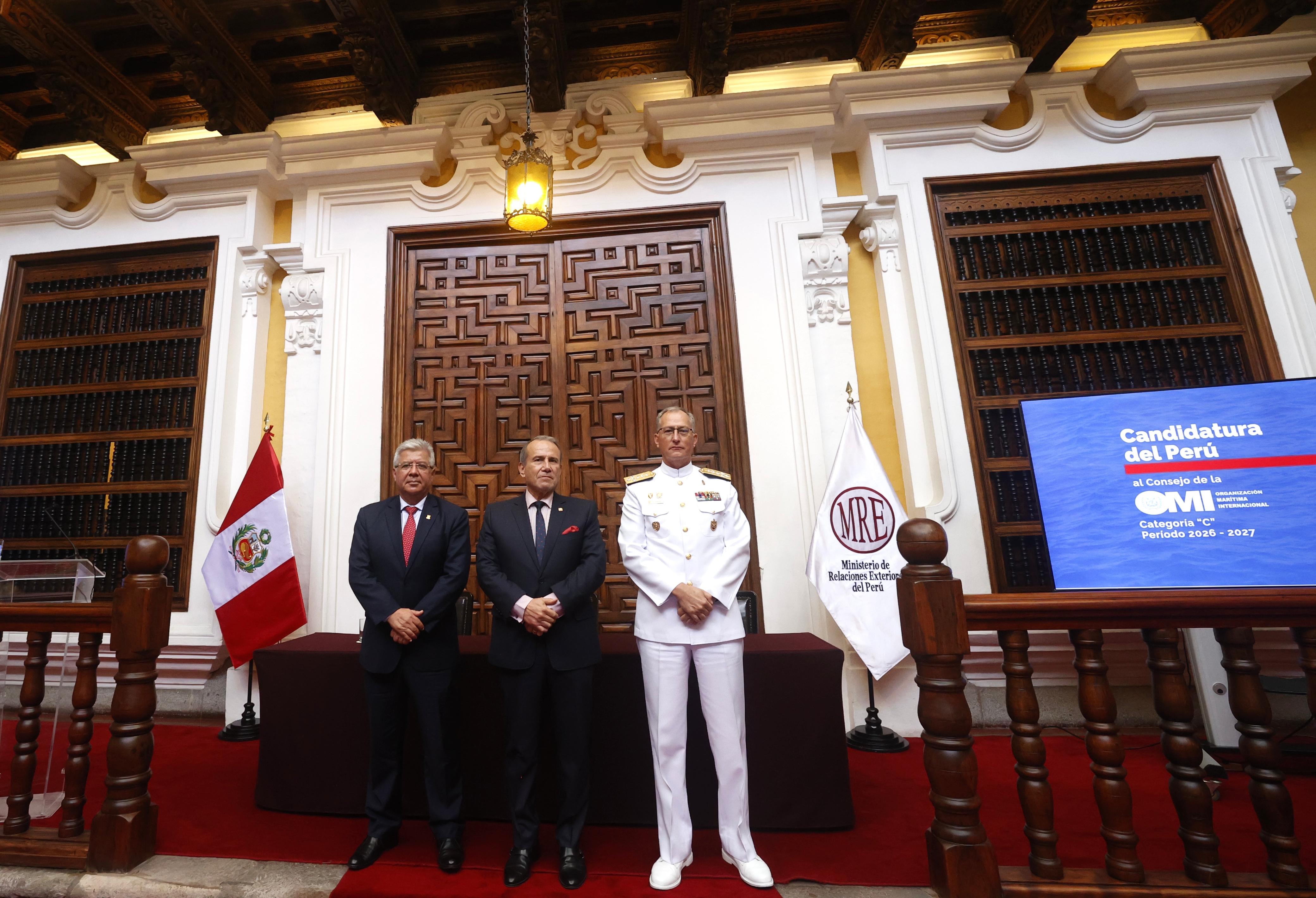 Los ministros de Defensa y Relaciones Exteriores presentaron la candidatura del Perú en la Organización Marítima Internacional.