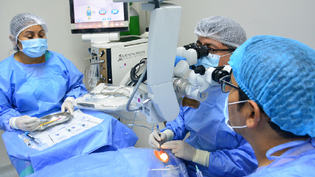 Cirugías exitosas de cataratas con técnica facoemulsificación