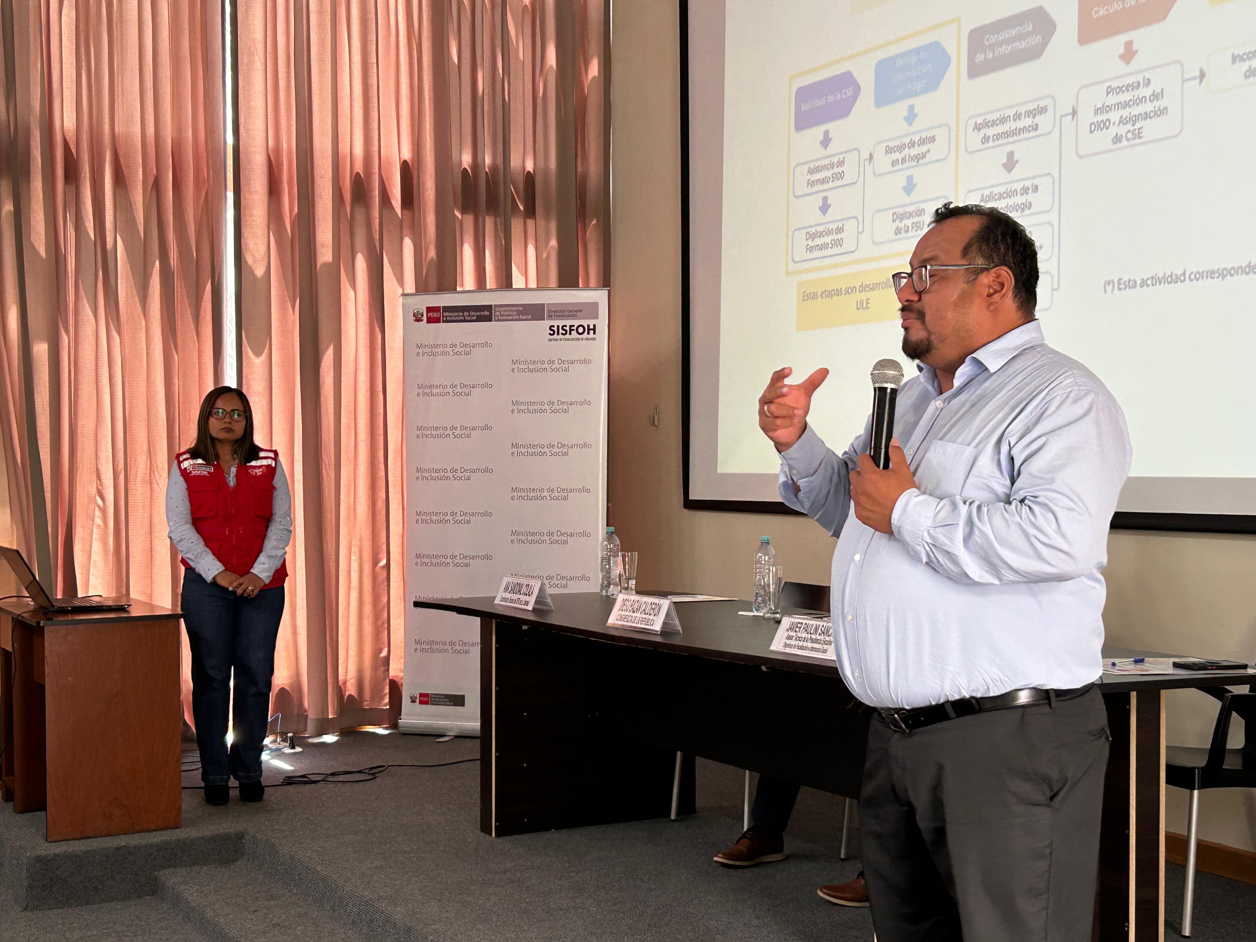 capacitación a responsables de OMAPED en La Libertad