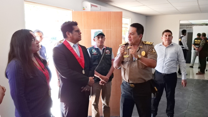 Presidente participó de la presentación de la aplicación móvil "Canéalo" de la PNP