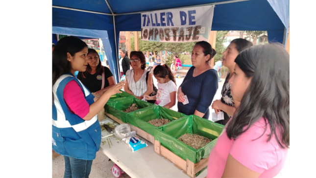 El evento, que busca concientizar sobre la importancia del ahorro de energía y el cuidado del medio ambiente, incluyó actividades interactivas como:
✅ Taller de compostaje: Aprende a transformar residuos en abono orgánico.
✅ Dibujos con hojas: Arte y naturaleza en una experiencia creativa.
✅ Campaña "Recicla Ya": Canjea reciclaje por plantas ornamentales y abono.
✅ Biblioteca ambiental: Explora información clave sobre sostenibilidad y conservación.🌏💧
La Hora del Planeta, celebrada cada 22 de marzo a nivel mundial, nos recuerda que cada acción cuenta en la lucha contra el cambio climático. 
👉Seamos embajadores del clima todo el año!🧏‍💪🧏‍♂️