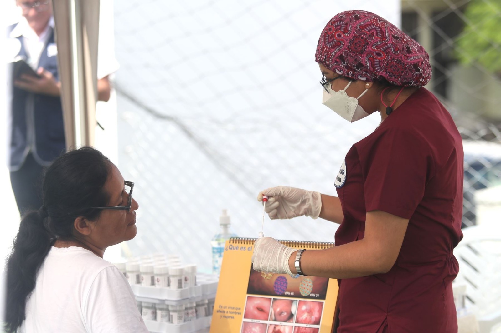 Minsa: más de 350 aseguradas del SIS luchan a diario contra el cáncer del cuello uterino