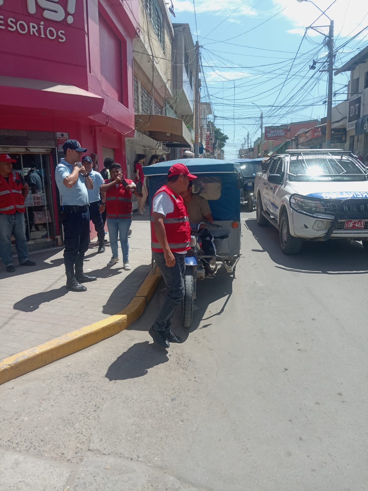 Sullana: mototaxistas sin permiso de circulación son sancionados