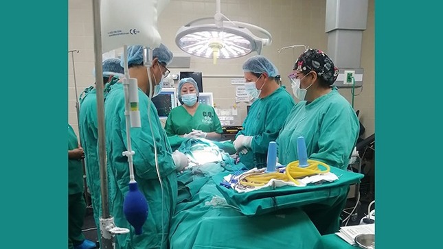 Acto de amor: padres de adolescente cusqueño autorizan la donación de sus riñones para salvar vidas