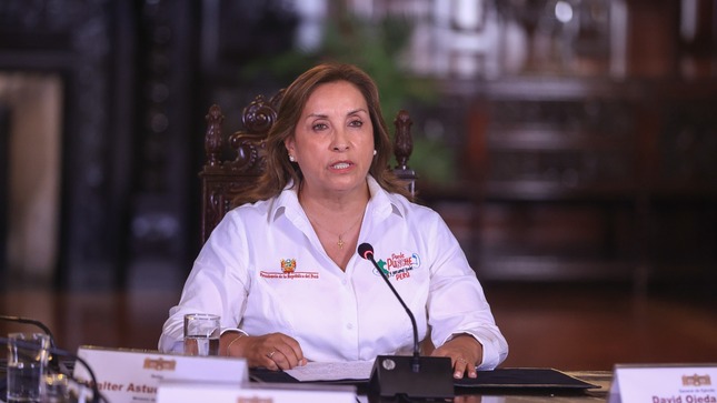 Presidenta Boluarte lidera sesión del Cuarto de guerra contra la delincuencia