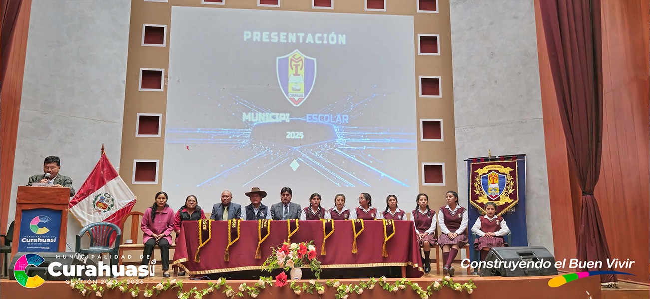 Juramentaci贸n del Municipio Escolar 2025 de la I.E Inmaculada