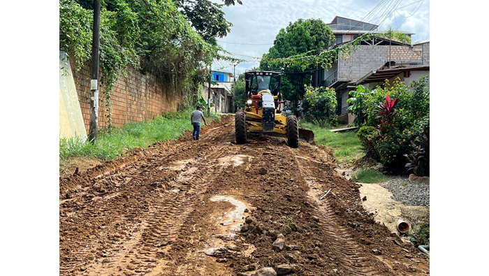 Mejoramiento de vΓa en el Jr. Oriente Cdra. 01 y 02 - Tarapoto.