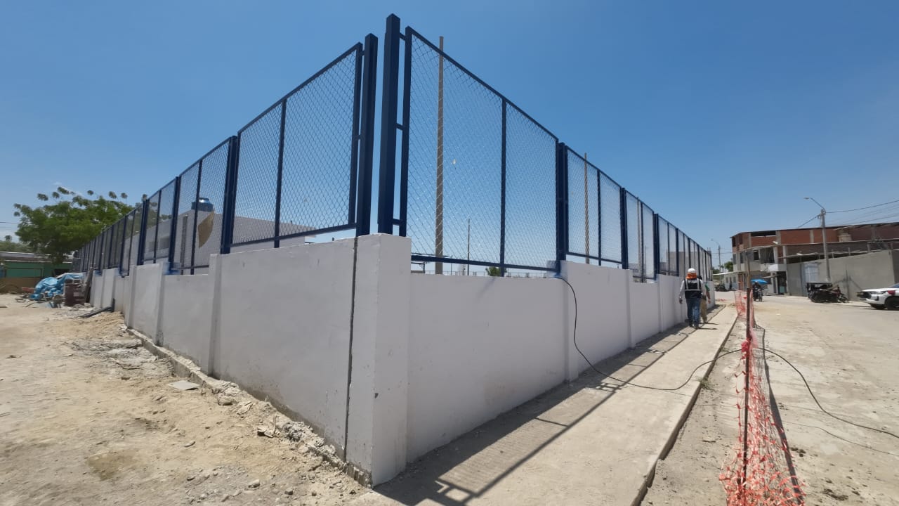Más de 31 mil personas se beneficiarán con los cuatro polideportivos que construye el GORE en Veintiséis de Octubre
