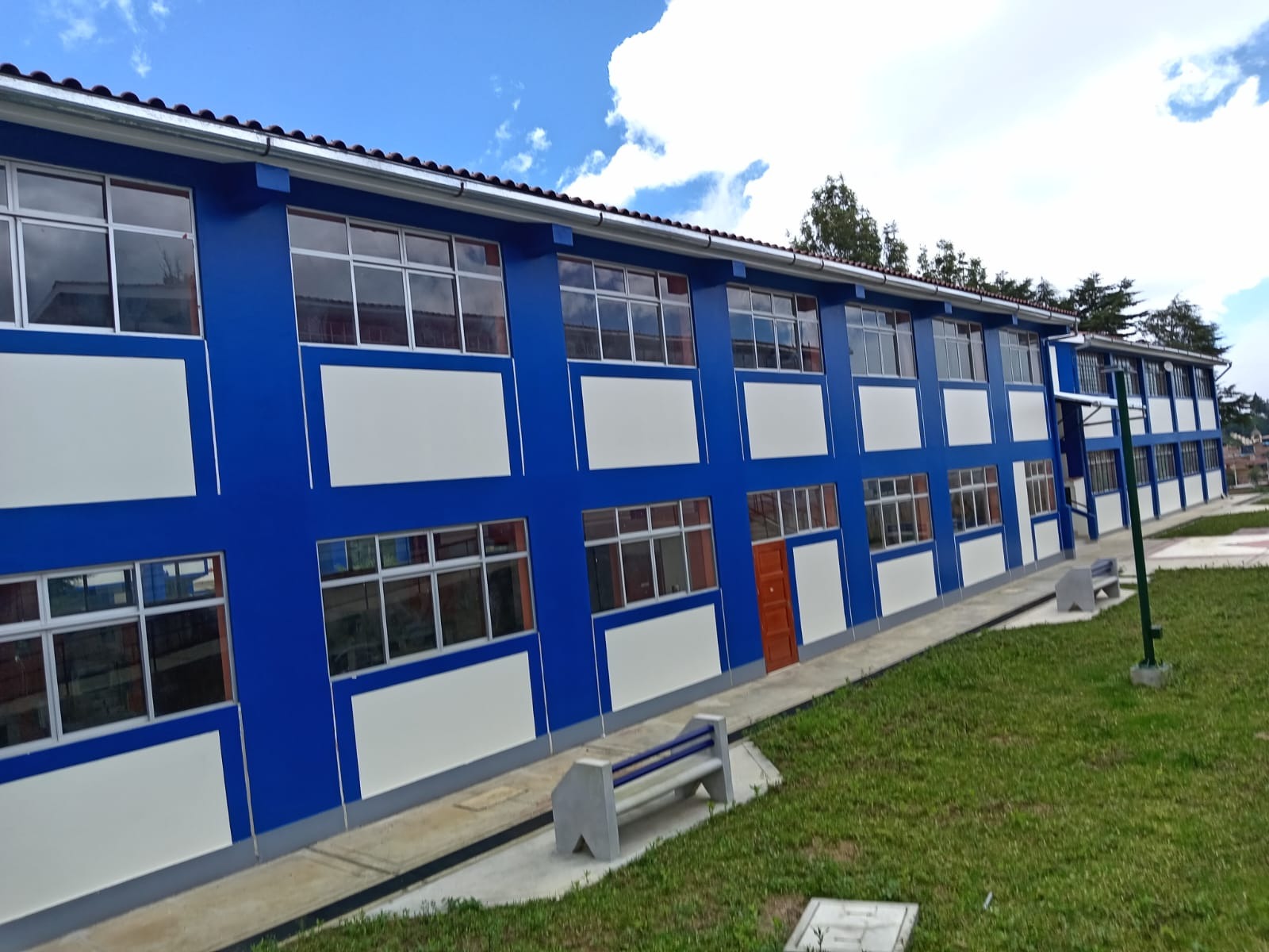 Estudiantes del Tecnológico de Huarmaca iniciarán clases en ambientes modernos y equipados gracias al gobernador