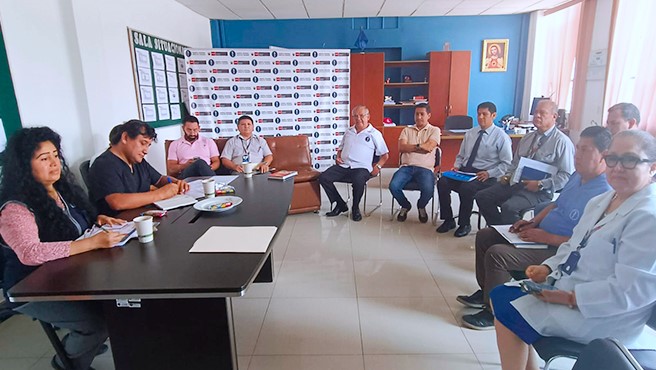 Minsa brinda asistencia técnica a hospitales sobre disponibilidad de medicamentos, gestión presupuestal e inversiones en salud