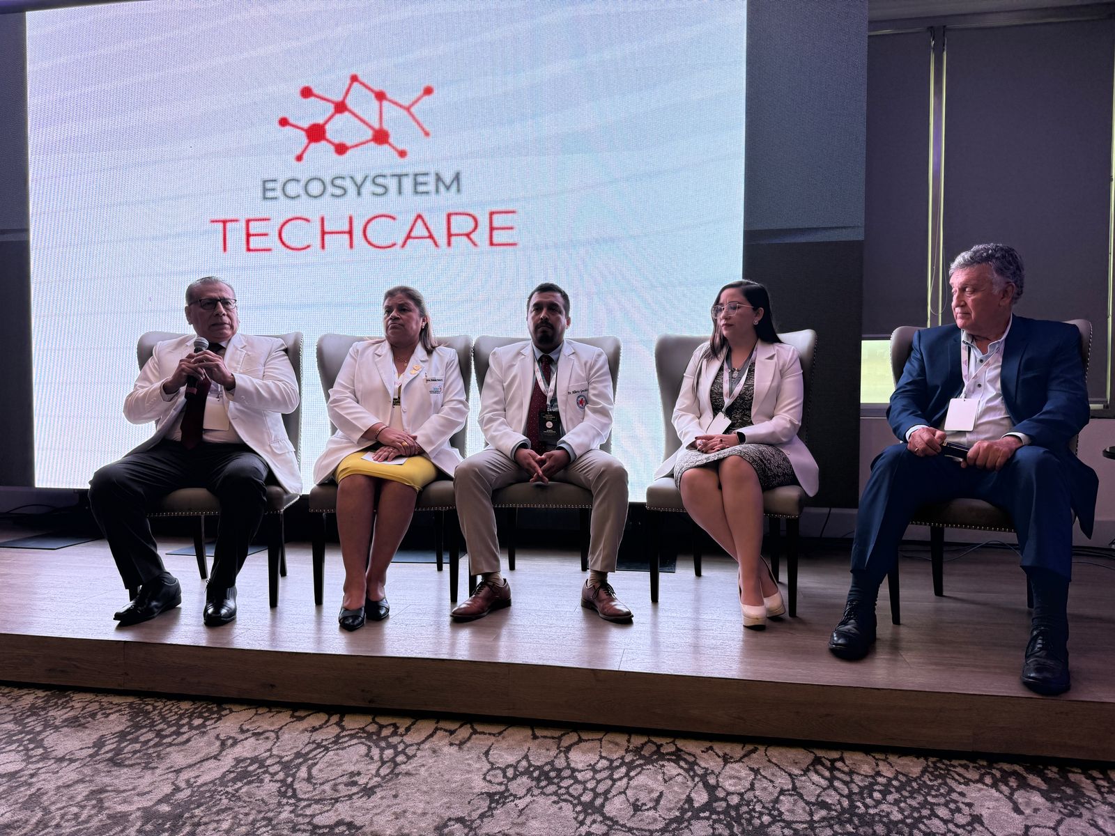 INSN destaca la importancia del soporte tecnológico para transformar la gestión y atención hospitalaria