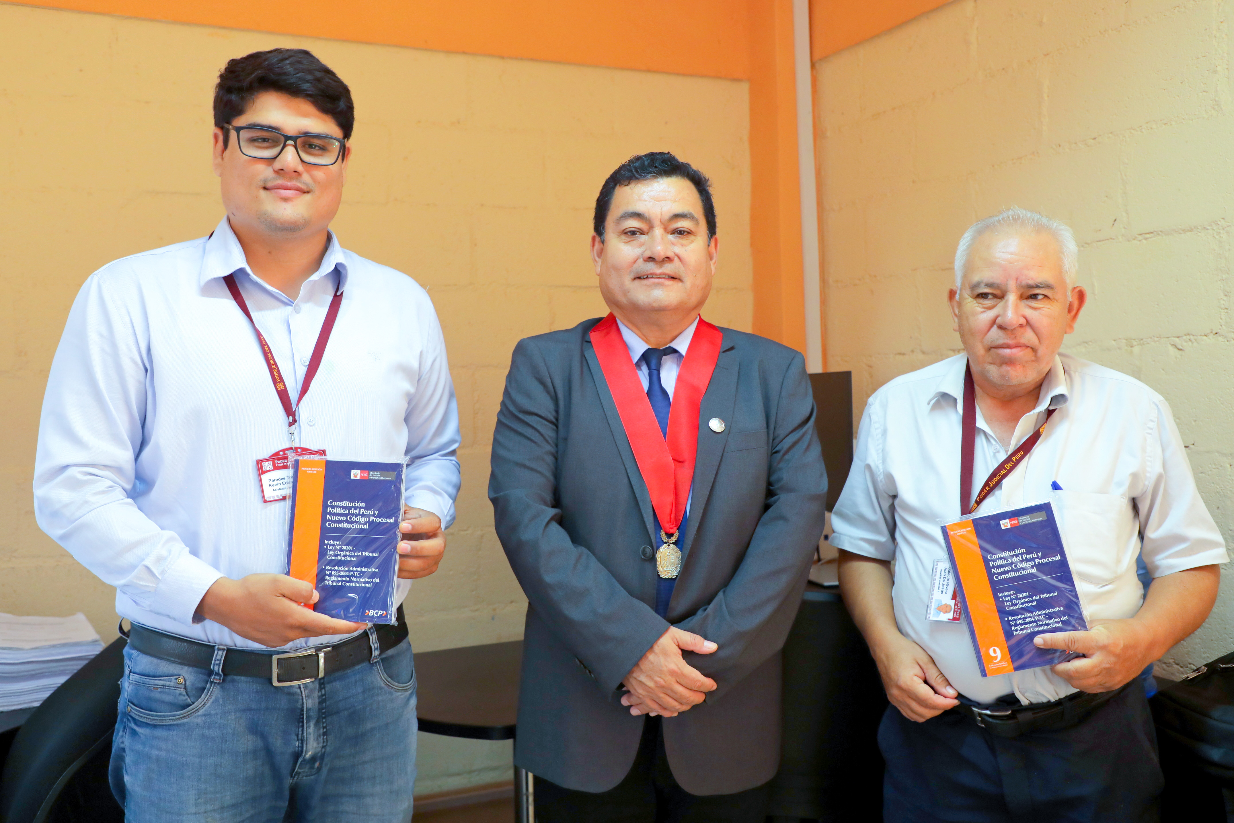 Presidente de La Corte Superior de Justicia de Tumbes realiza visita de Trabajo a la Sede de Contralmirante Villar
