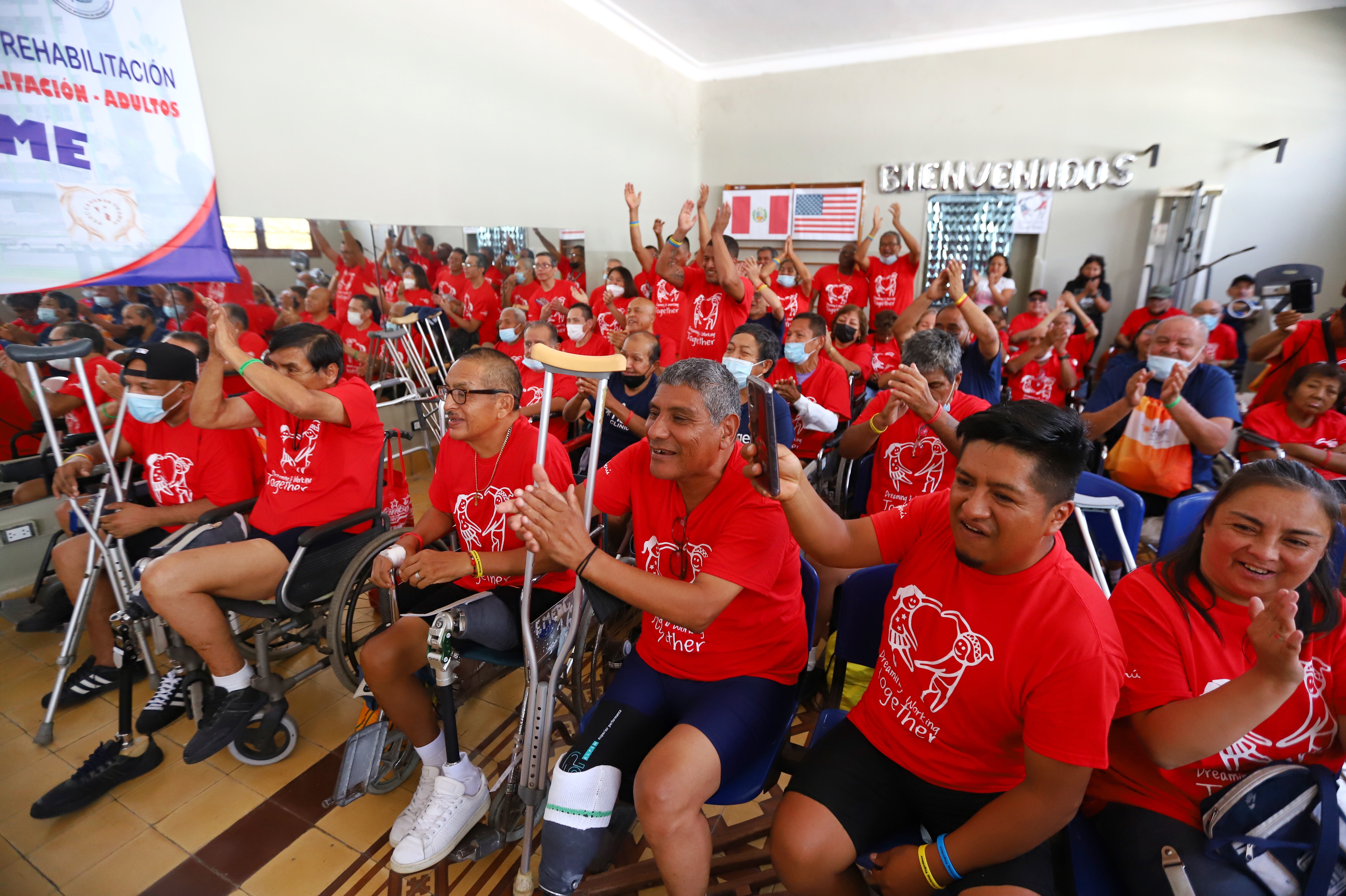 Más de 70 pacientes del hospital Carrión del Callao beneficiados con prótesis y cirugías gratis