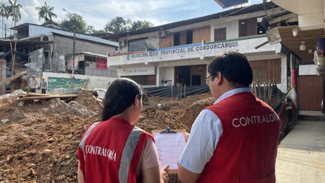 Amazonas. –La Contraloría General de la República – CGR identificó irregularidades en el alquiler de maquinaria para la obra de mejoramiento del camino vecinal Alto Pajakusa - Chapiza - Bashutak - Sanchum, en el distrito de Nieva (provincia de Condorcanqui) debido a que la buena pro se otorgó a un postor que no acreditó experiencia en la especialidad requerida. Esta situación pone en riesgo la correcta ejecución del proyecto valorizado en S/ 1 194 264 y afecta directamente a más de 260 habitantes que dependen de esta infraestructura vial.