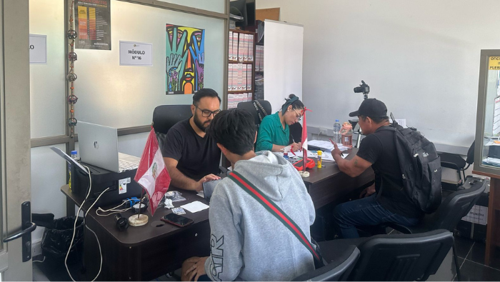 Peruanos residentes en varias regiones de Chile accedieron a servicios consulares
