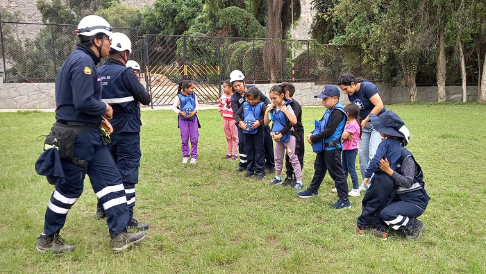29-03 mini brigadistas (5)