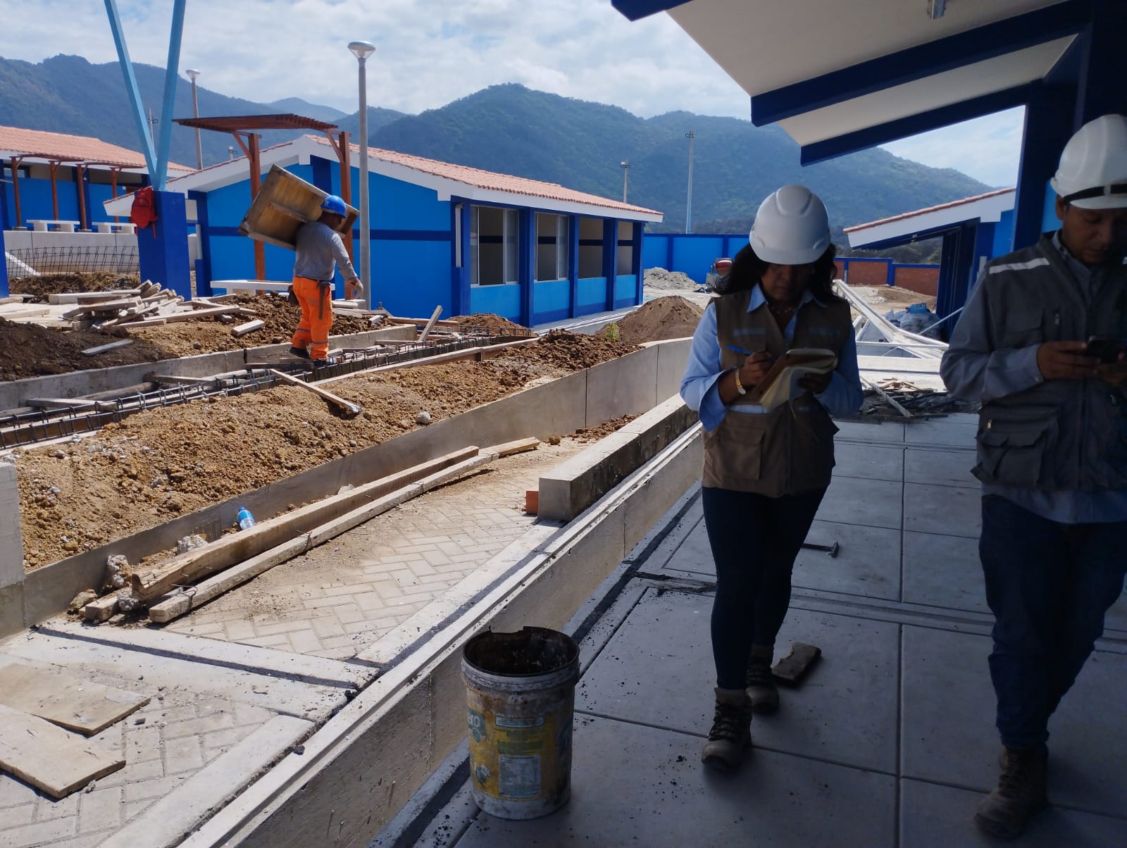 Alumnos del Colegio 14304 de La Copa-Suyo estudiarán en modernas instalaciones: obra del GORE ya tiene 97% de avance
