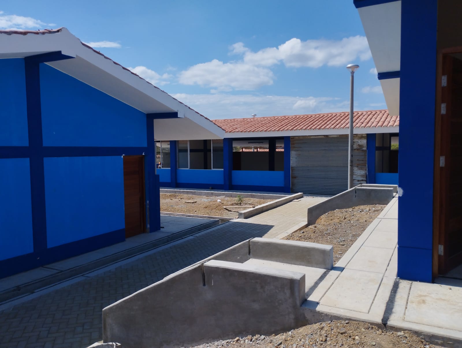 Alumnos del Colegio 14304 de La Copa-Suyo estudiarán en modernas instalaciones: obra del GORE ya tiene 97% de avance