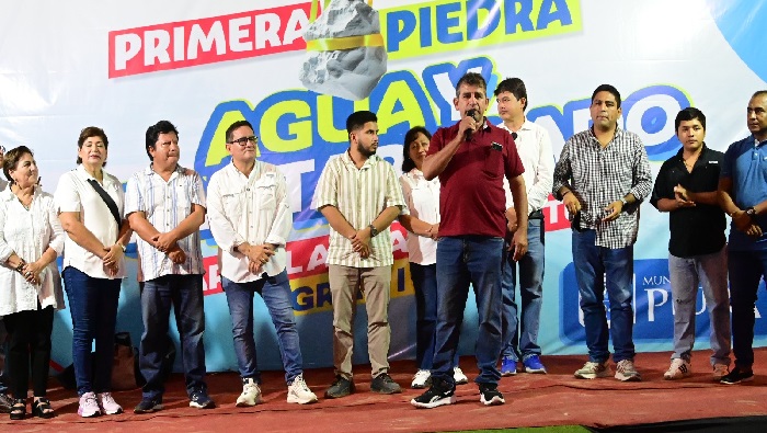 Dirigente A.H. Almirante Grau