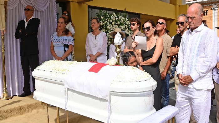 Familia