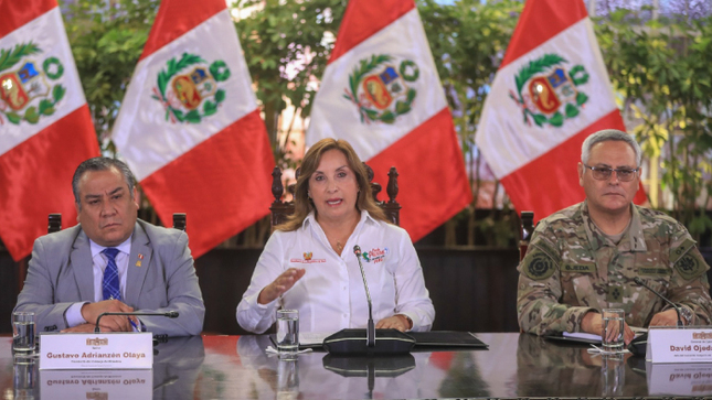 Gobierno inicia bloqueo de millón y medio de celulares y eliminación de 300 000 líneas de telefonía móvil
