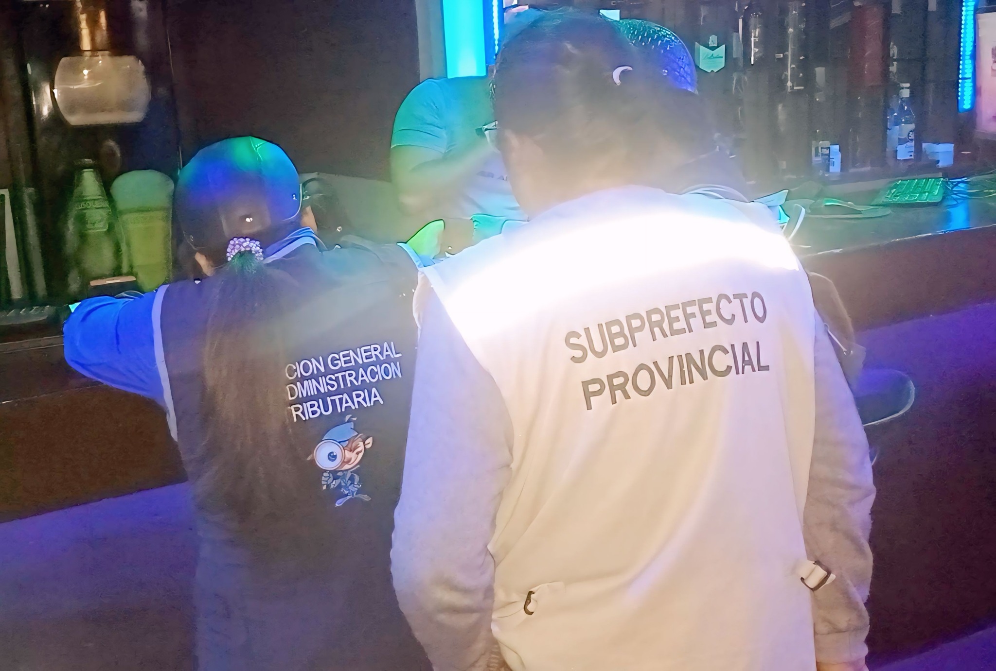 Se impone principio de autoridad y se clausura discotecas y bares por incumplimiento de normativas