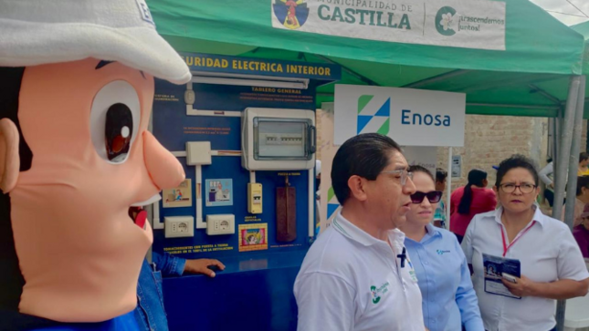 Alcalde de Castilla destaca el programa "Caravana de la energía" de Enosa