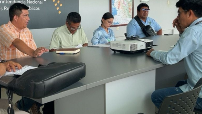 Fotografía de la Mesa de Trabajo 