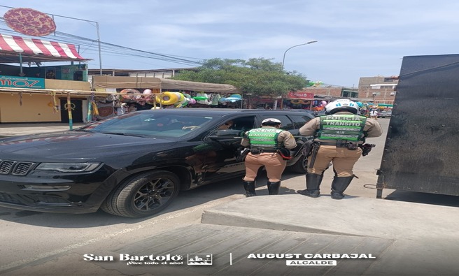 La Municipalidad de San Bartolo realizó un operativo con la PNP, Serenazgo e Inspectores de Transporte para reforzar la seguridad y prevenir accidentes.