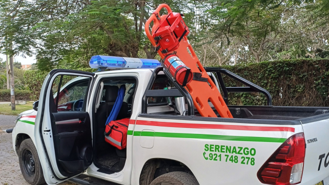 Unidad de rescate con implementos