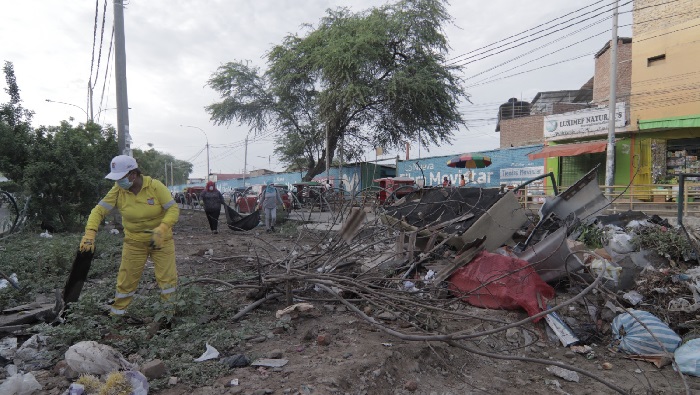 Retiro de residuos en Av. Sullana