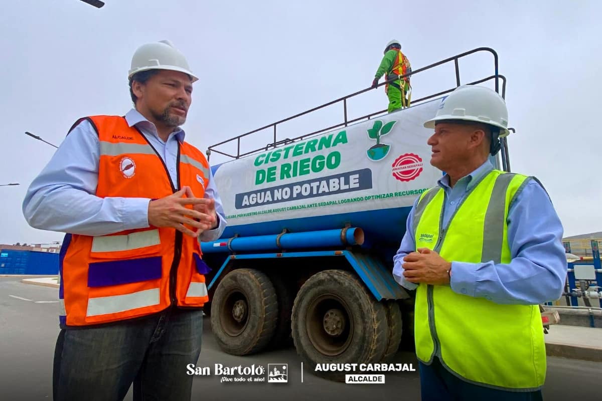La municipalidad asegura el abastecimiento de agua tratada para el riego, optimizando recursos y promoviendo la sostenibilidad.