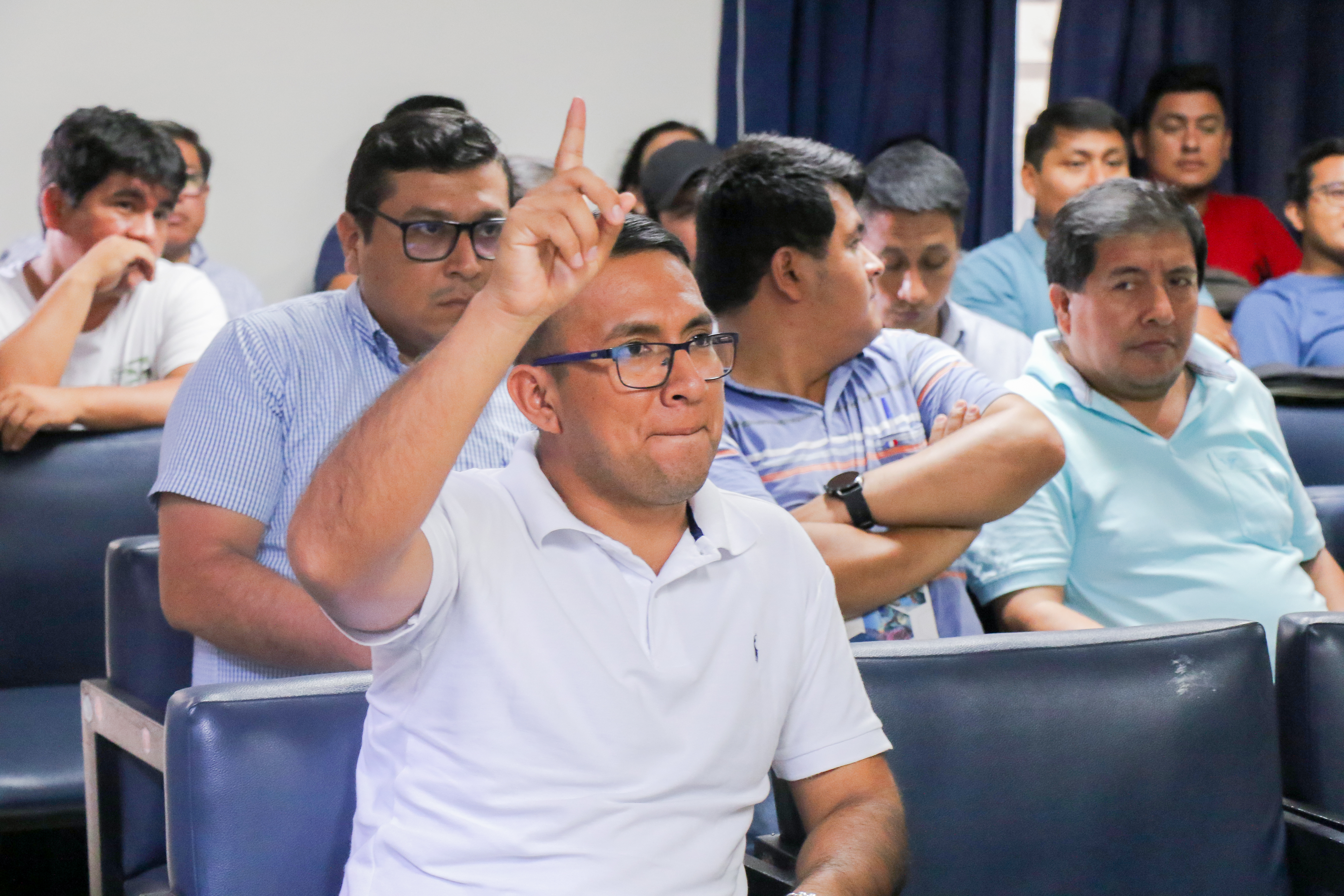 Participación de asistentes