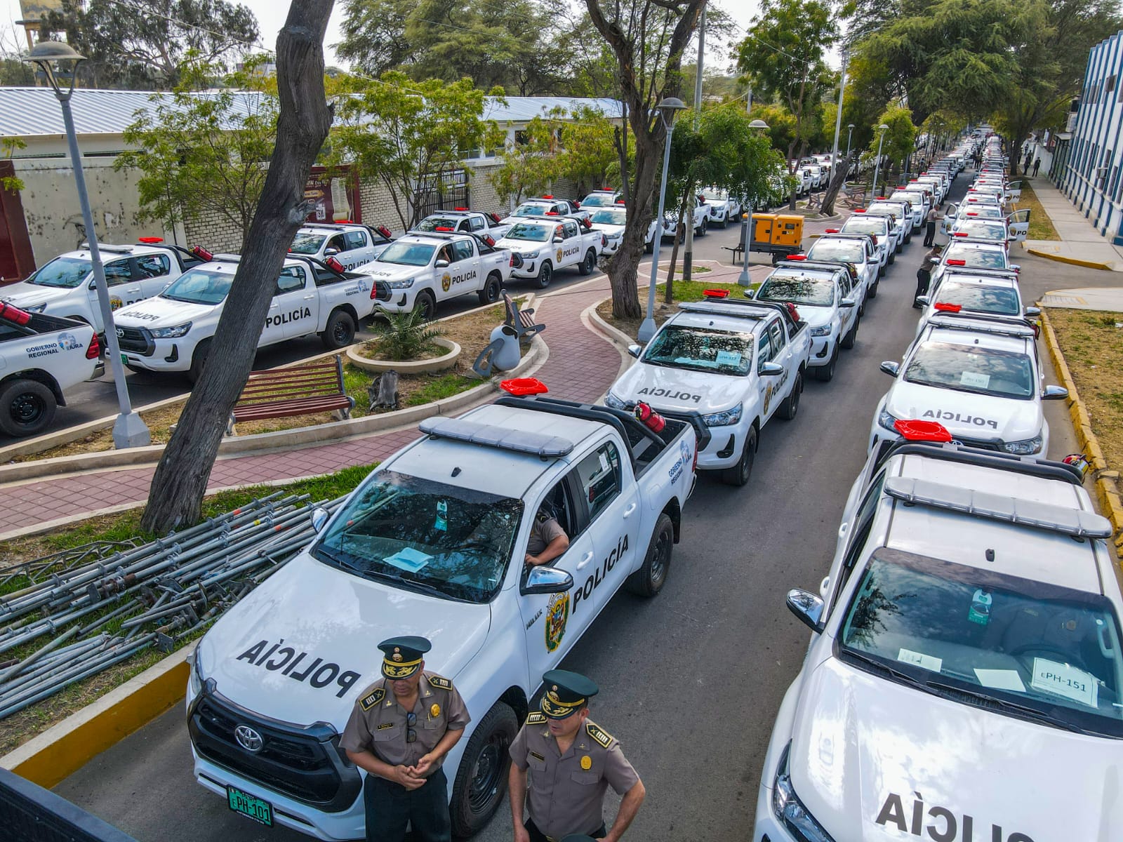 Más seguridad para Piura: gobernador regional entregará 30 camionetas a la Policía