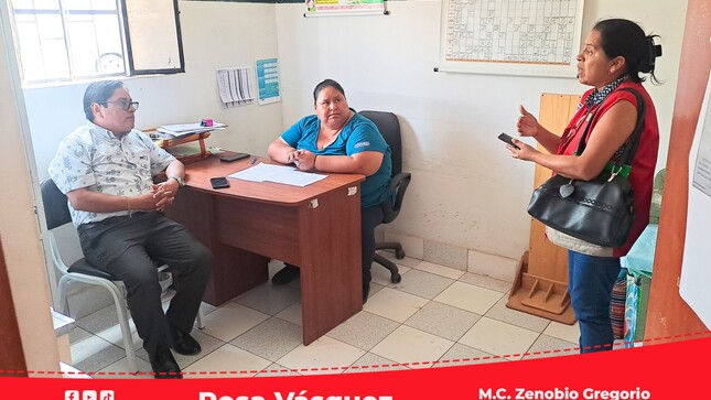 Director Ejecutivo M.C. Zenobio Gregorio Guerra Remuzgo supervisa permanencia de personal asistencial en los establecimientos de salud.