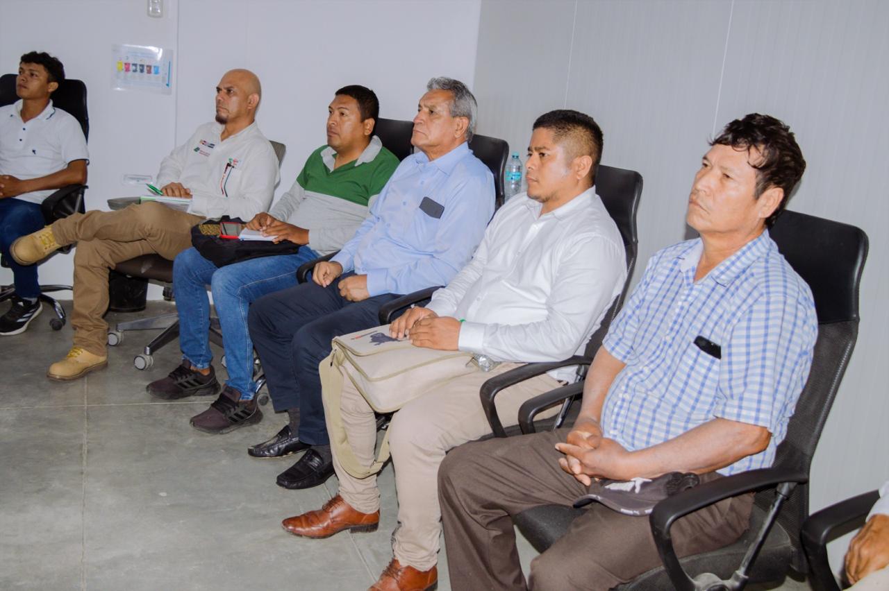 Sullana: agricultores participan en pasantía en planta procesadora de Stevia