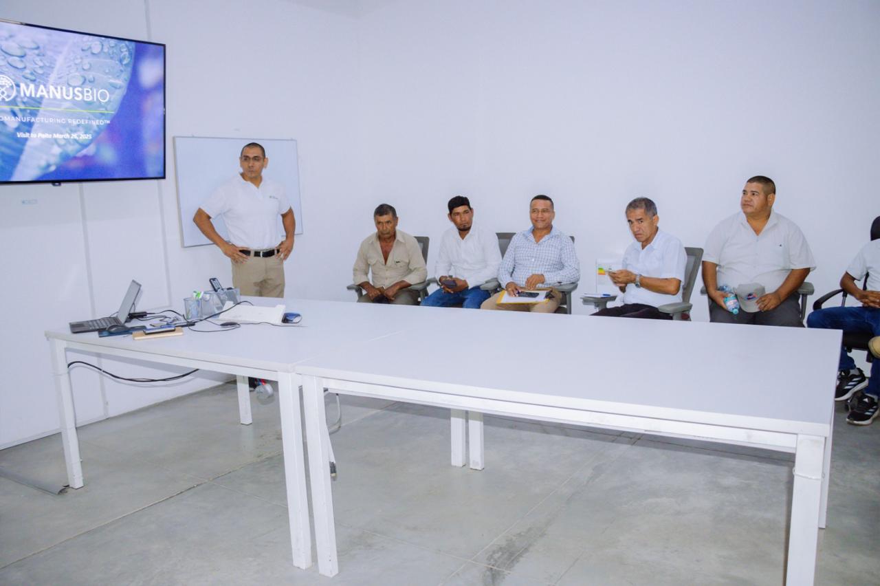 Sullana: agricultores participan en pasantía en planta procesadora de Stevia