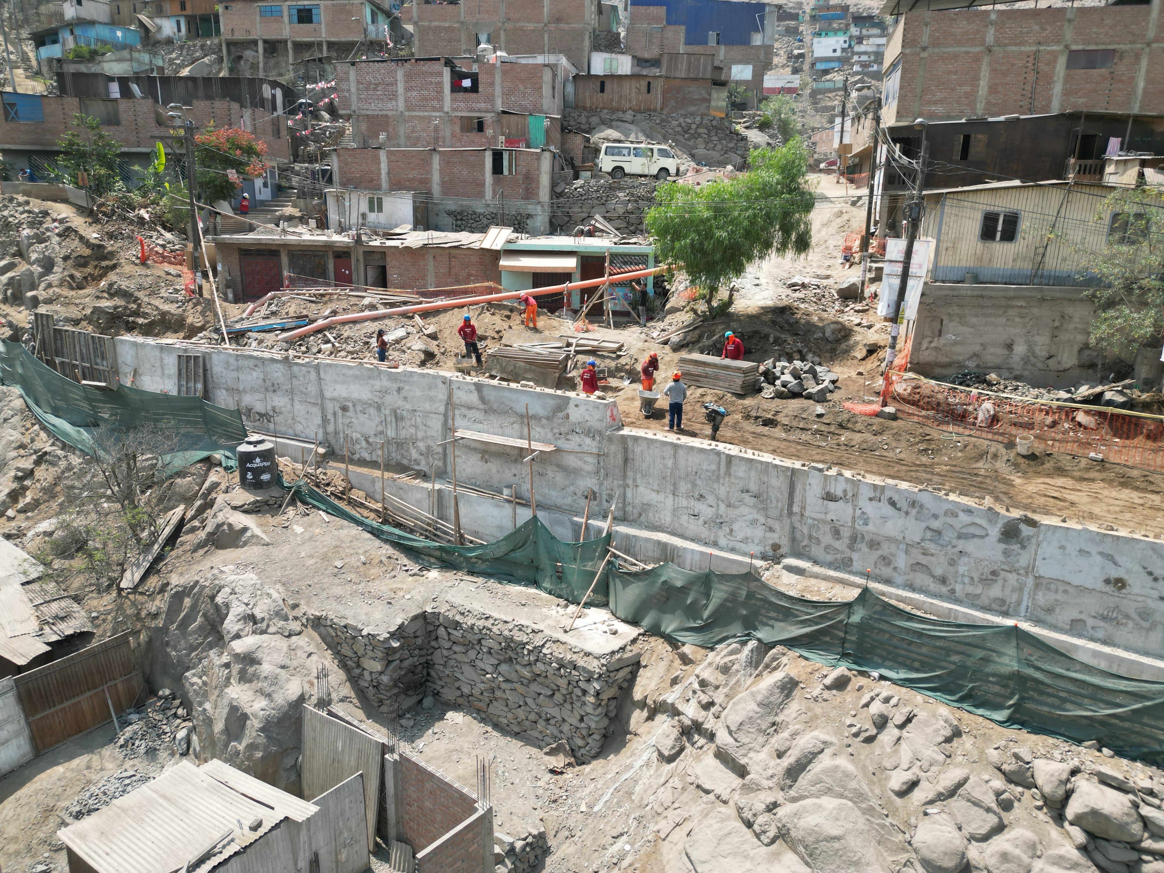 Obra en SJL: muro de contención en Ampliación T5 ya tiene 25% de avance