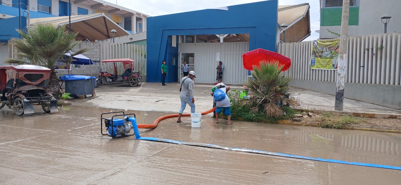 Colegio afectado por lluvias
